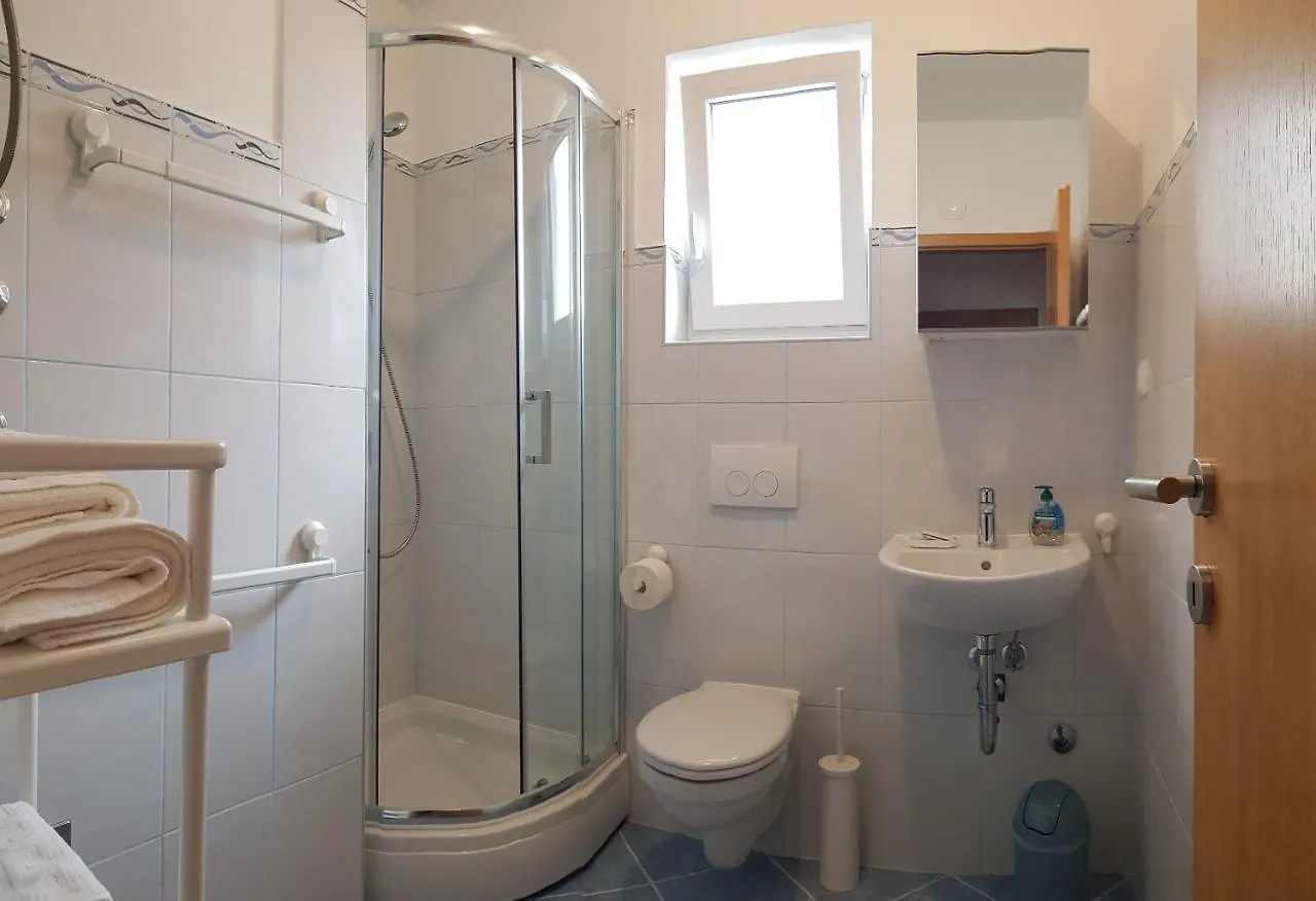 Mitra Apartments Malinska