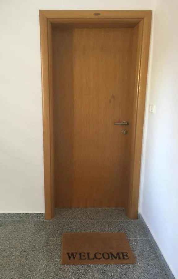 Mitra Apartments Malinska 0*,